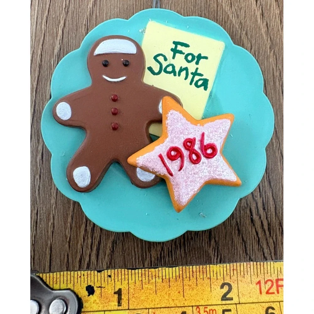 Hallmark Ornament 1986 COOKIES FOR SANTA